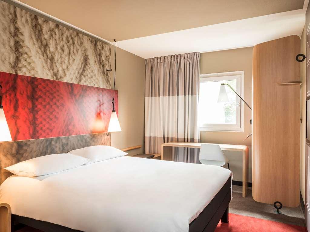 Ibis Archamps Porte De Geneve Номер фото