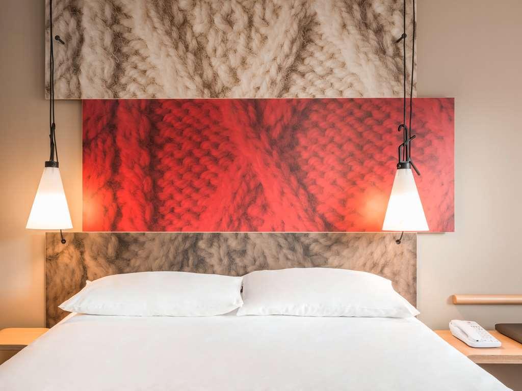 Ibis Archamps Porte De Geneve Номер фото